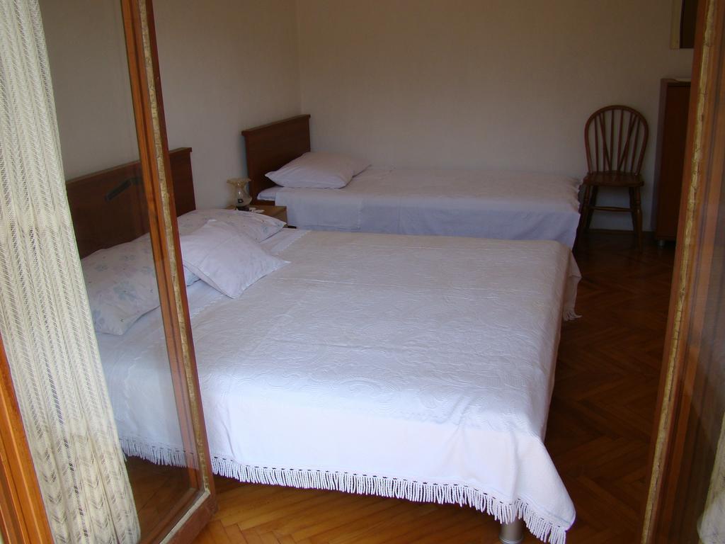 Apartments Orlic Sali Habitación foto